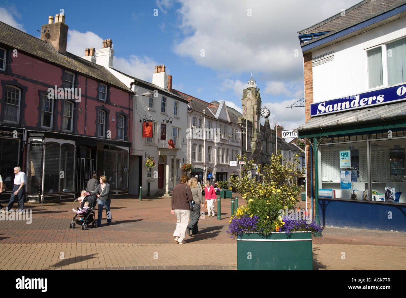 Holywell flintshire hires stock photography and images Alamy