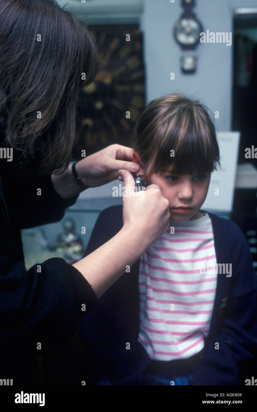 Ear piercing and child hires stock photography and images Alamy