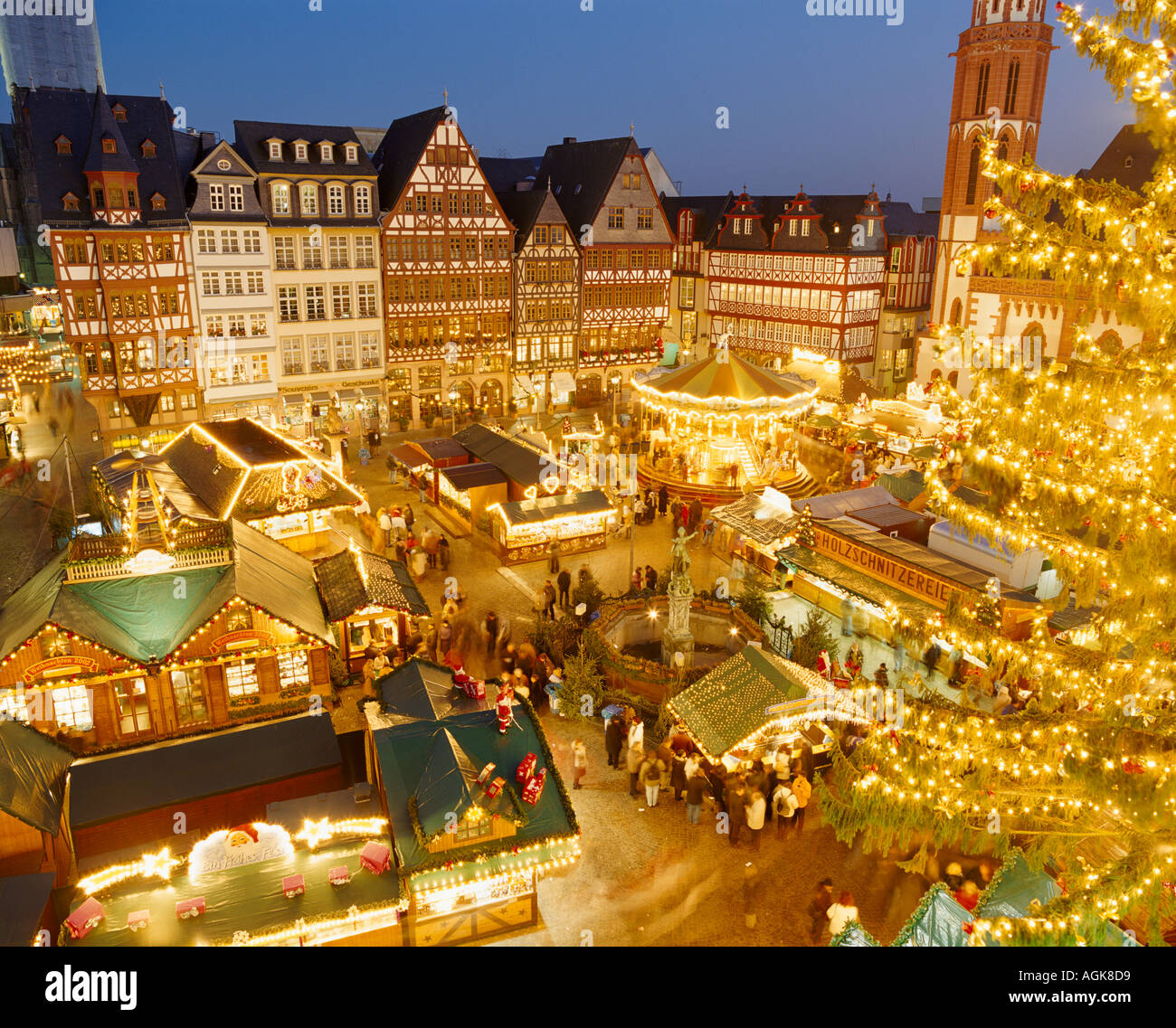 Christmas Market Romer square Frankfurt Germany Stock Photo Alamy