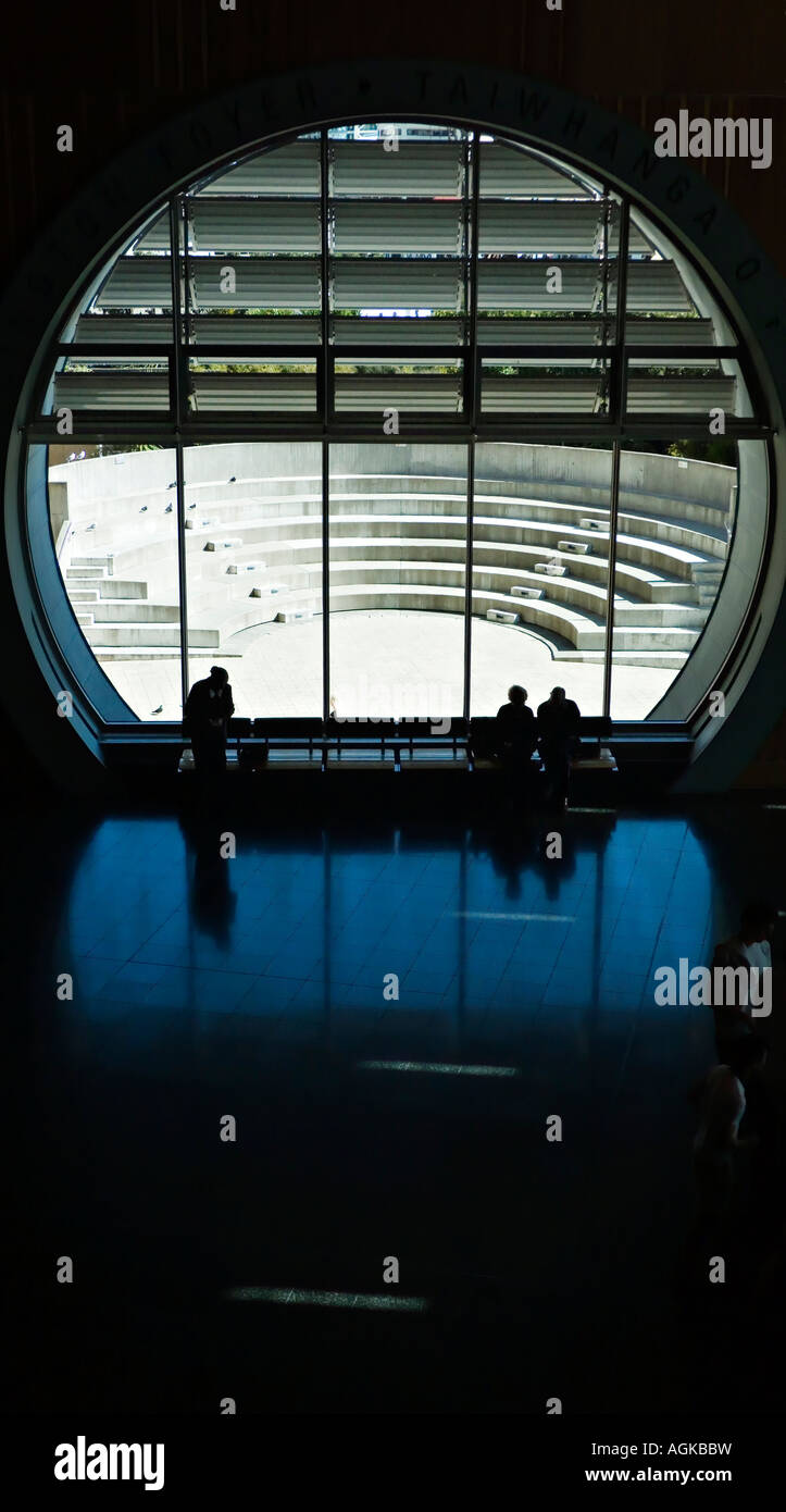 Modern circular window hi-res stock photography and images - Alamy