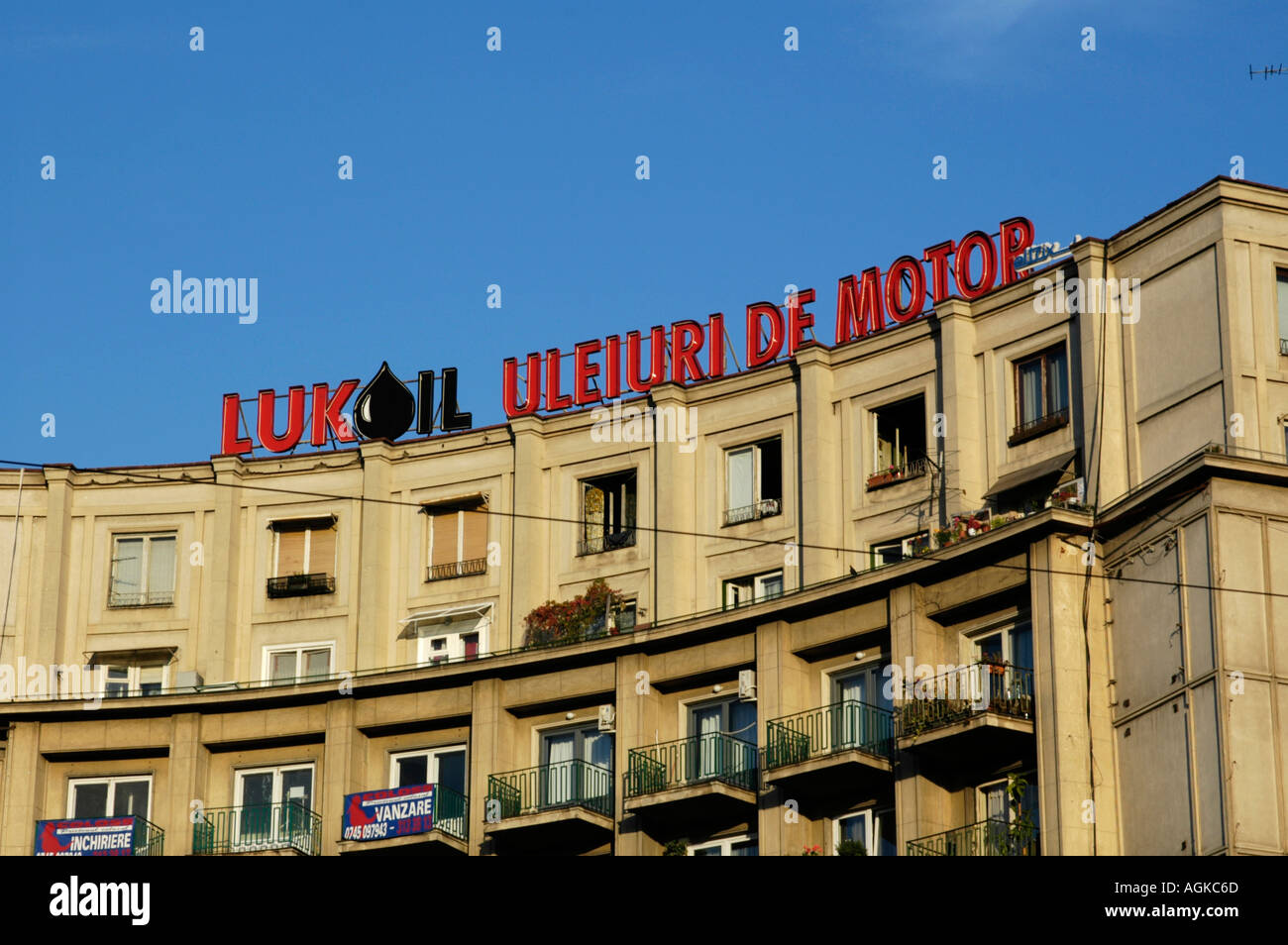 Bucuresti, Piata Romana, Lukoil Stock Photo Alamy