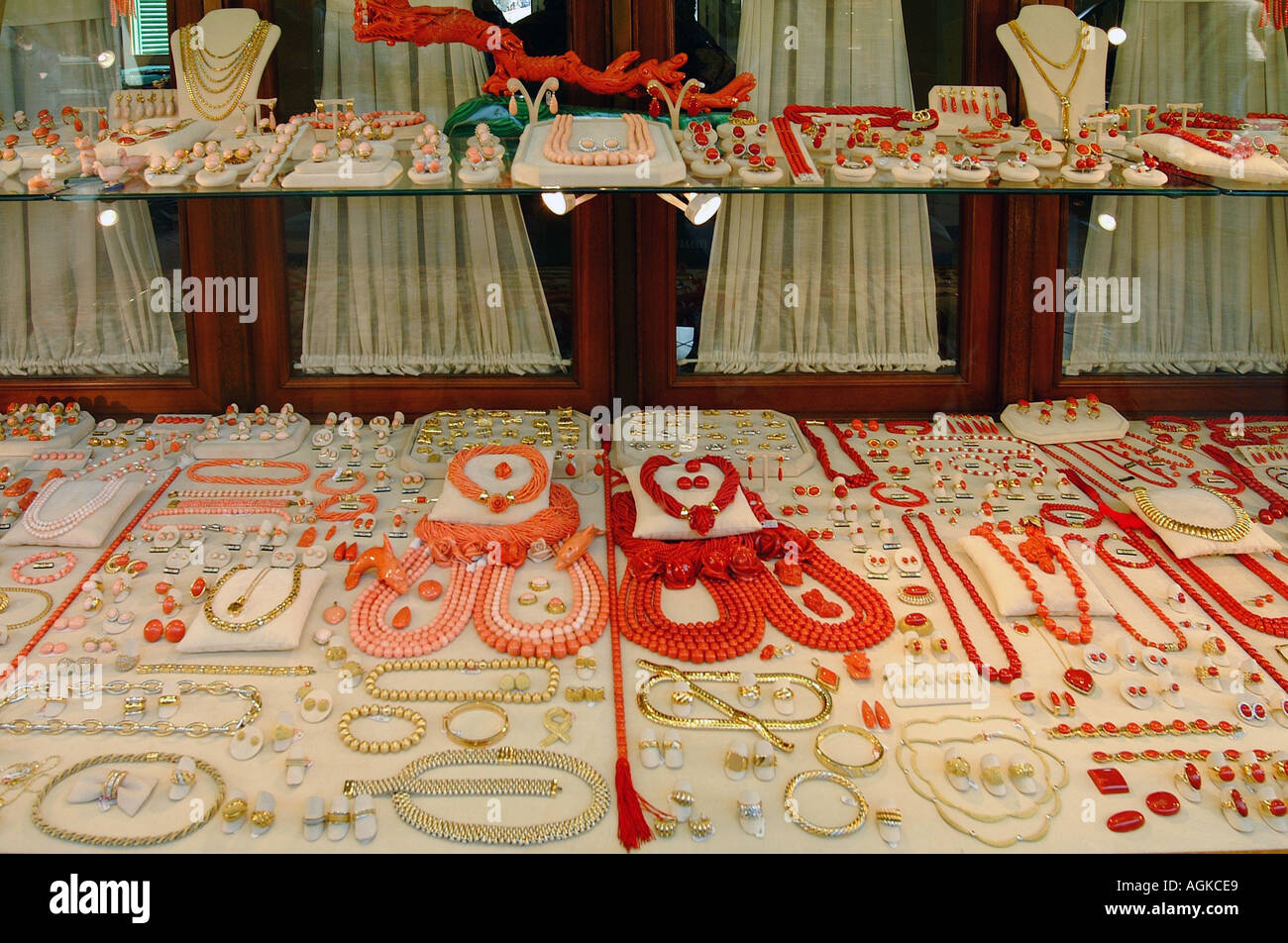 Coral jewellery shop Ponte Vecchio Florence firenze Tuscany Italy Europe  Stock Photo - Alamy