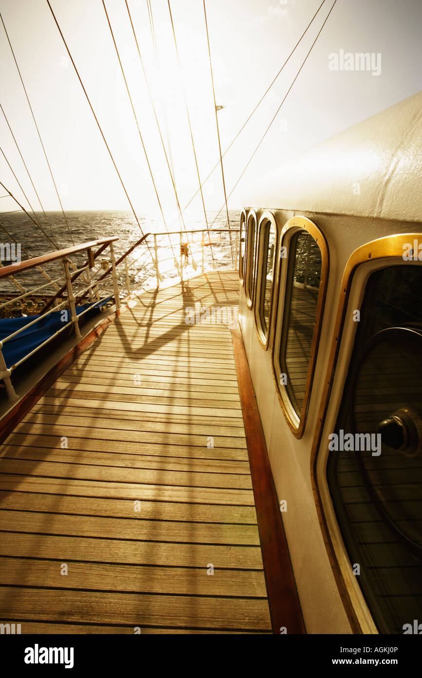 Deck sailing ship hires stock photography and images Alamy