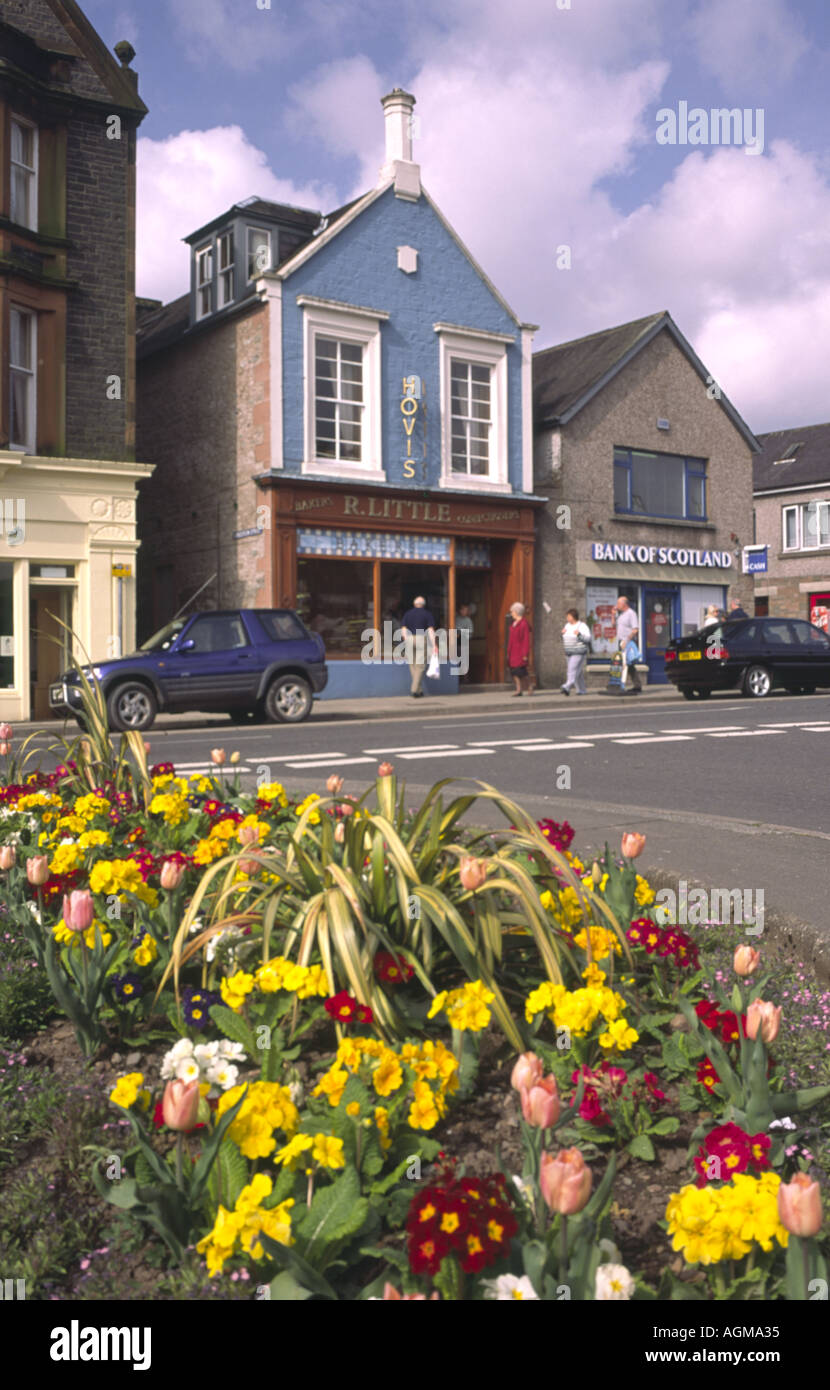 Bakers shop floral display in Moffat town centre Stock Photo Alamy