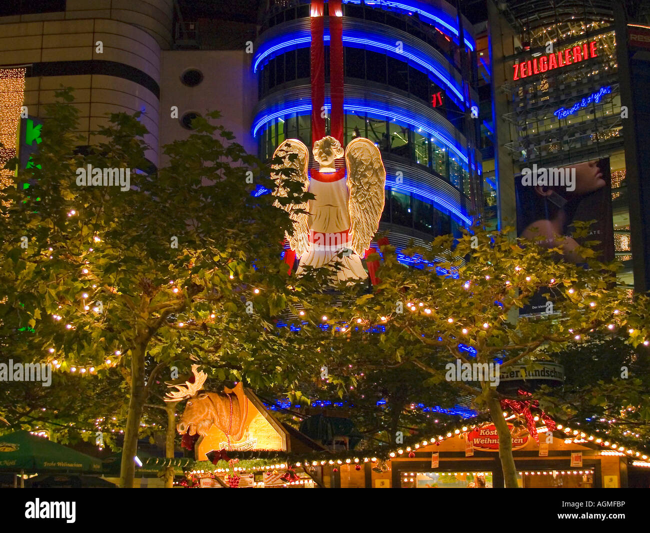 Marktstand feier hires stock photography and images Alamy