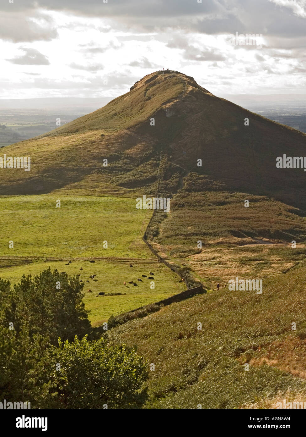 Roseberry Topping Spring Roseberry topping hiking hi-res stock photography and images - Alamy