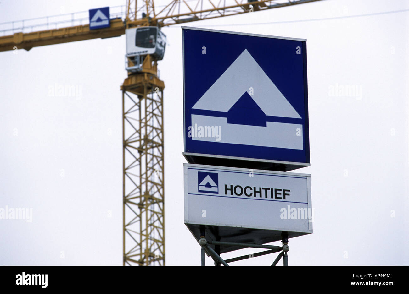 German Construction Company Hochtief Stock Photo Alamy