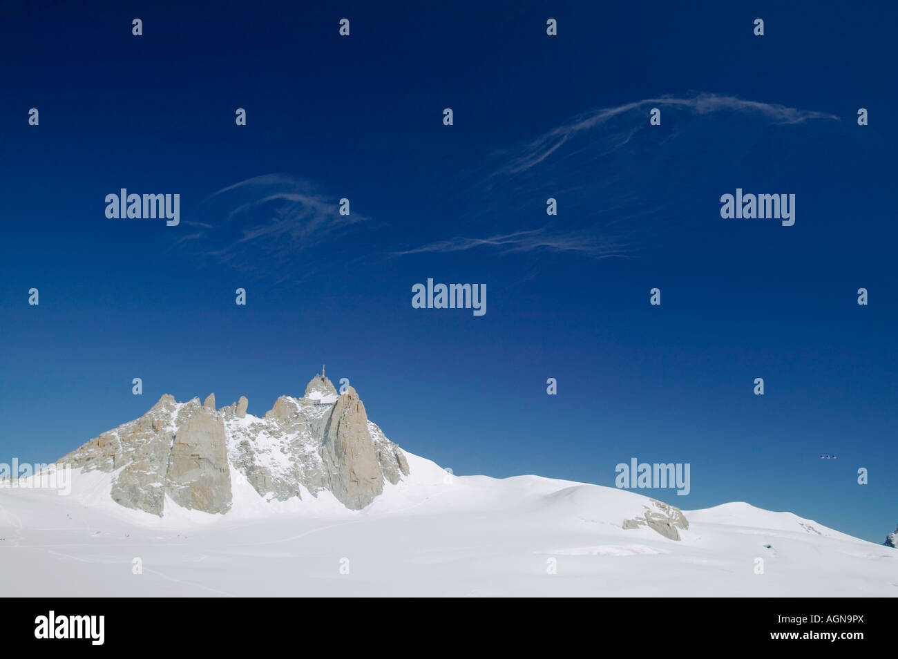 Glacier du geant aiguille du midi hi-res stock photography and images ...