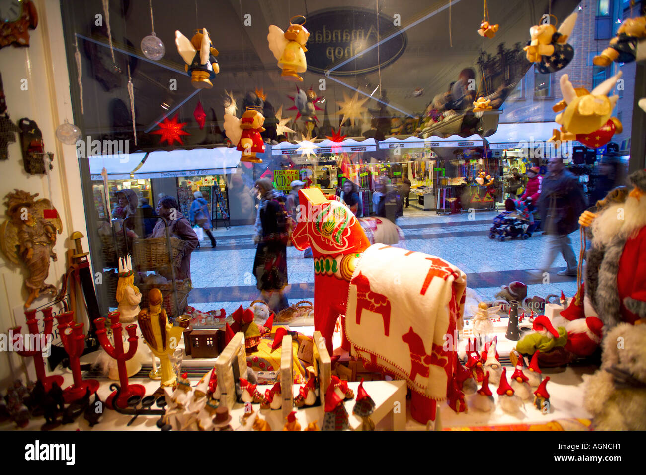 Dala horses and other handcraft inside Amandas gift shop on ...