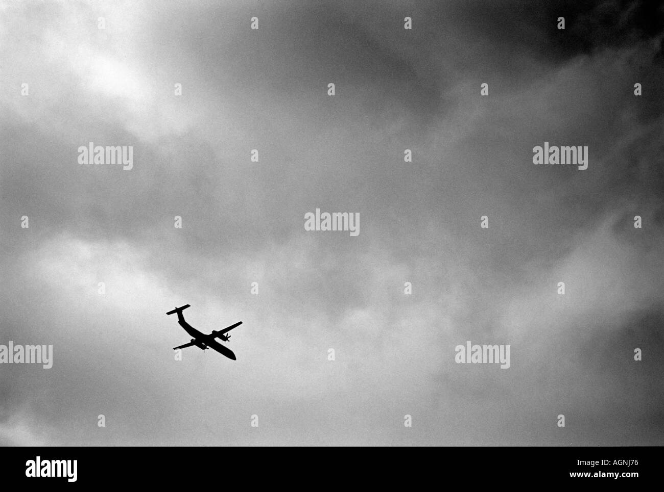 Flightpath High Resolution Stock Photography and Images - Alamy