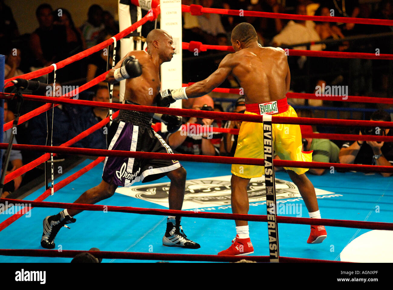 New York August 5 2006 Hbo World Championship Boxing At The