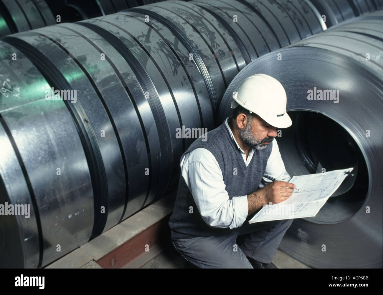 Steel workers in Riyadh Saudi Arabia steel plant Stock Photo Alamy