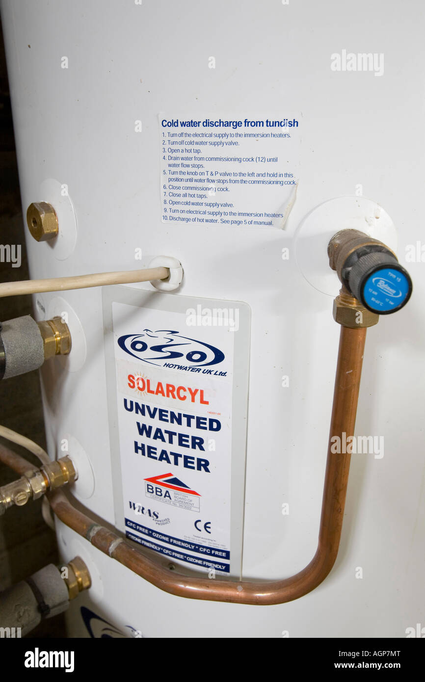 Hot water cylinder hires stock photography and images Alamy