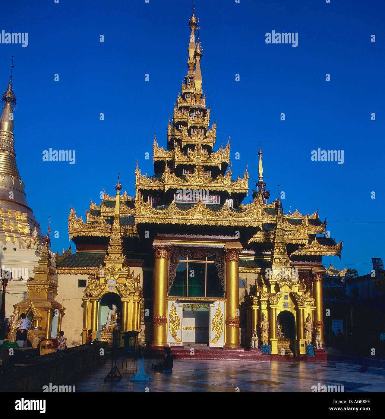 Shwedagon Pagoda / Yangon / Shwedagon-Pagode Stock Photo