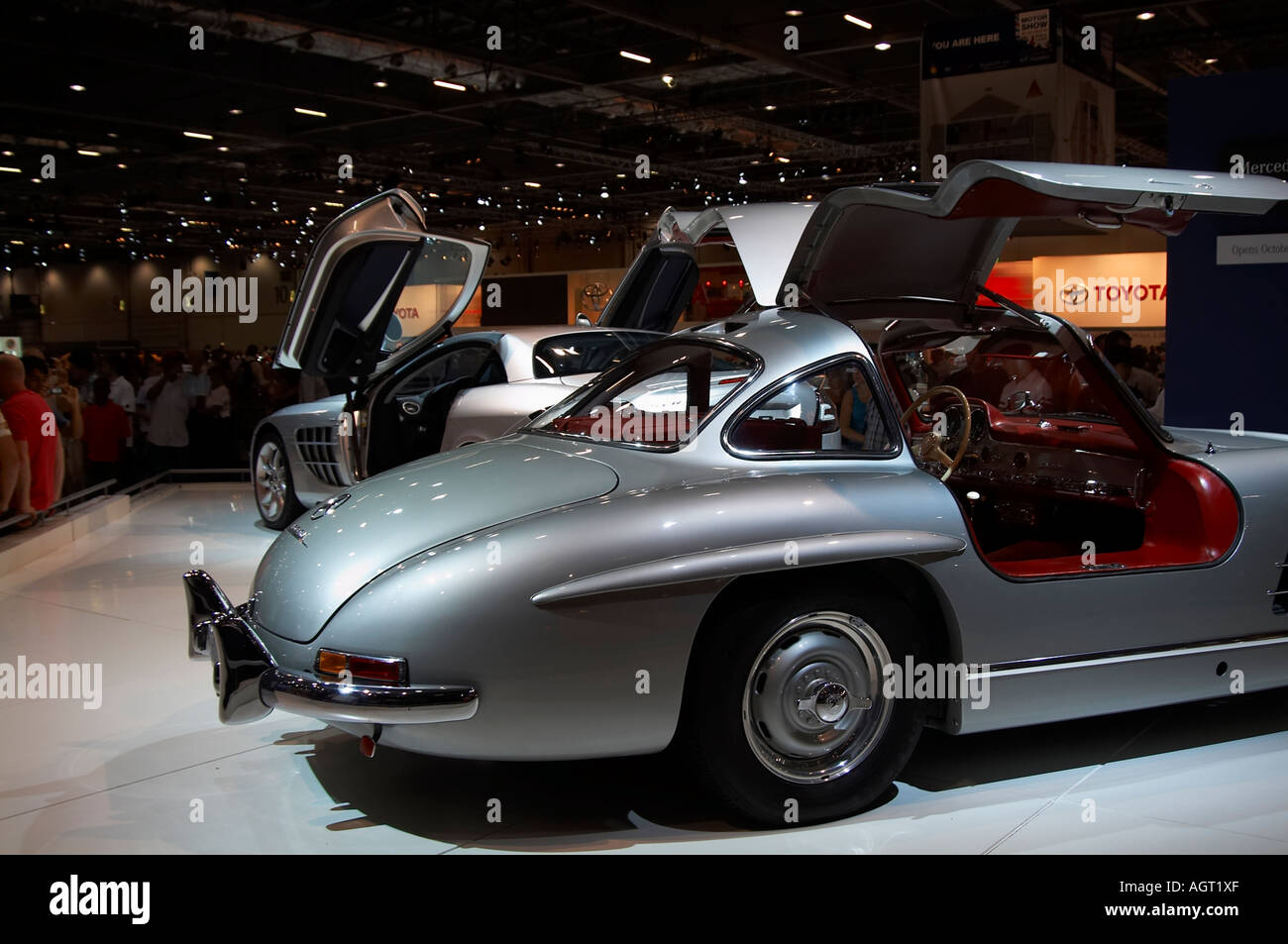 Gullwing Door Stock Photos Gullwing Door Stock Images Alamy