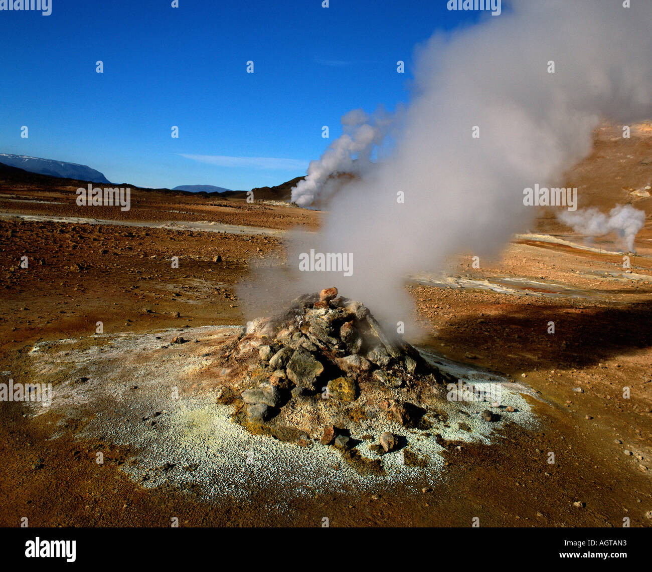 Steam well hires stock photography and images Alamy