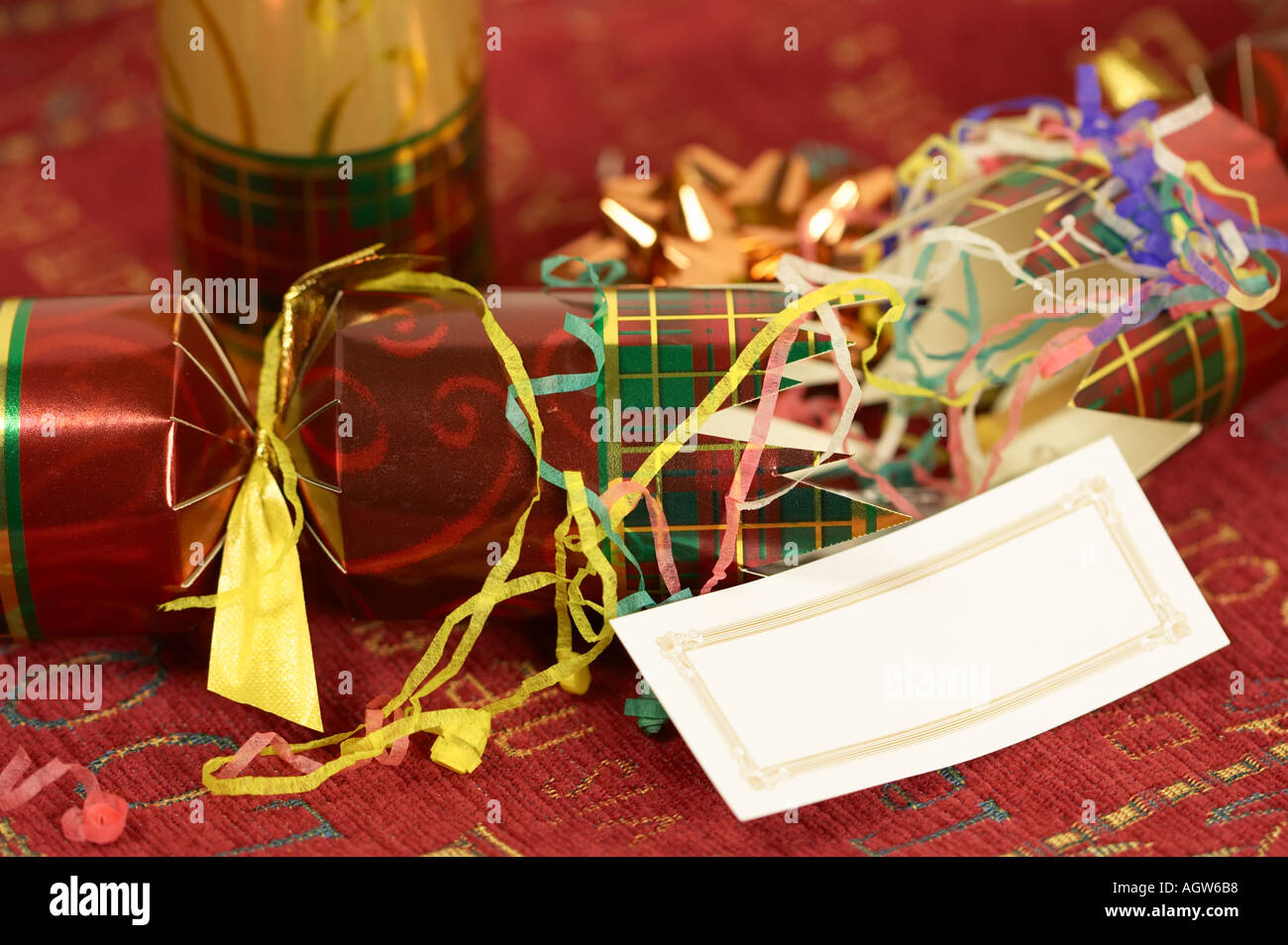 Christmas Crackers Traditional English Christmas Stock Photo Alamy