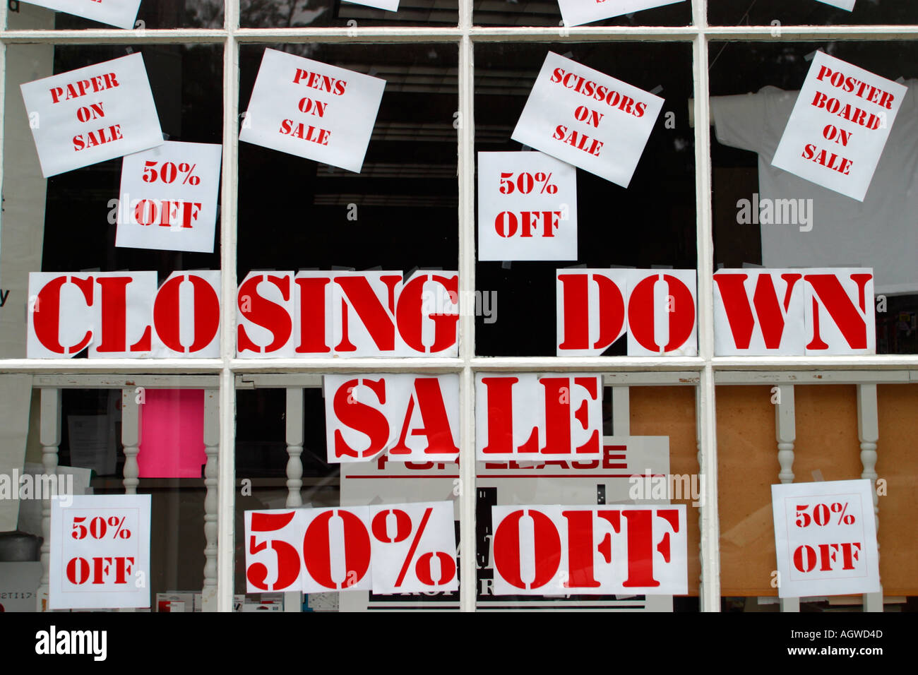Going Out of Business Sale Stock Photo Alamy