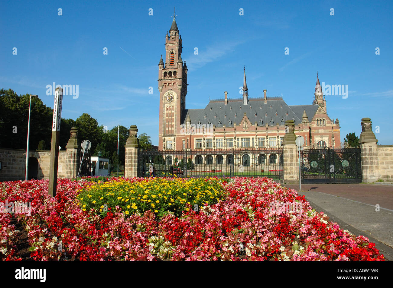 Vredespaleis (Peace Palace), The hague, netherlands. Venue for the Former Yugoslavia wacr crimes trials. Stock Photo