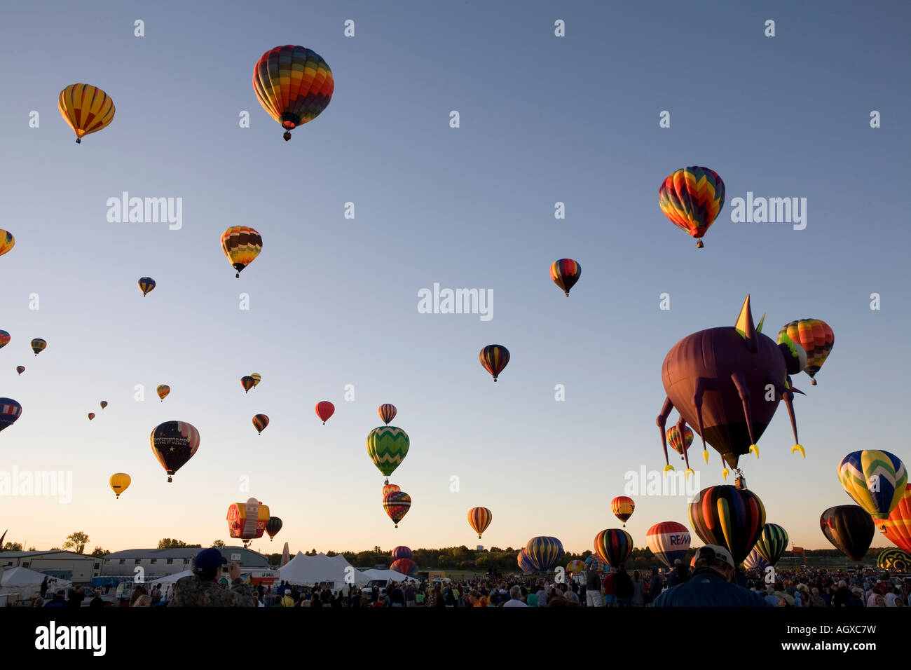 Glens falls balloon festival hires stock photography and images Alamy