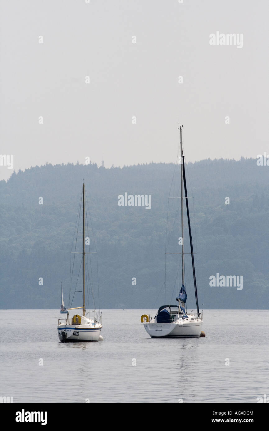 Two boats sailing on lake hi-res stock photography and images - Alamy