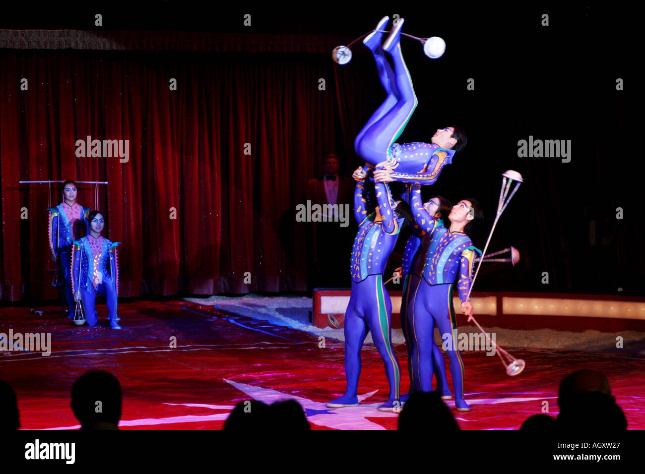 Chinese juggling group Water Meteo performing at Circus Maximum, Sweden Stock Photo