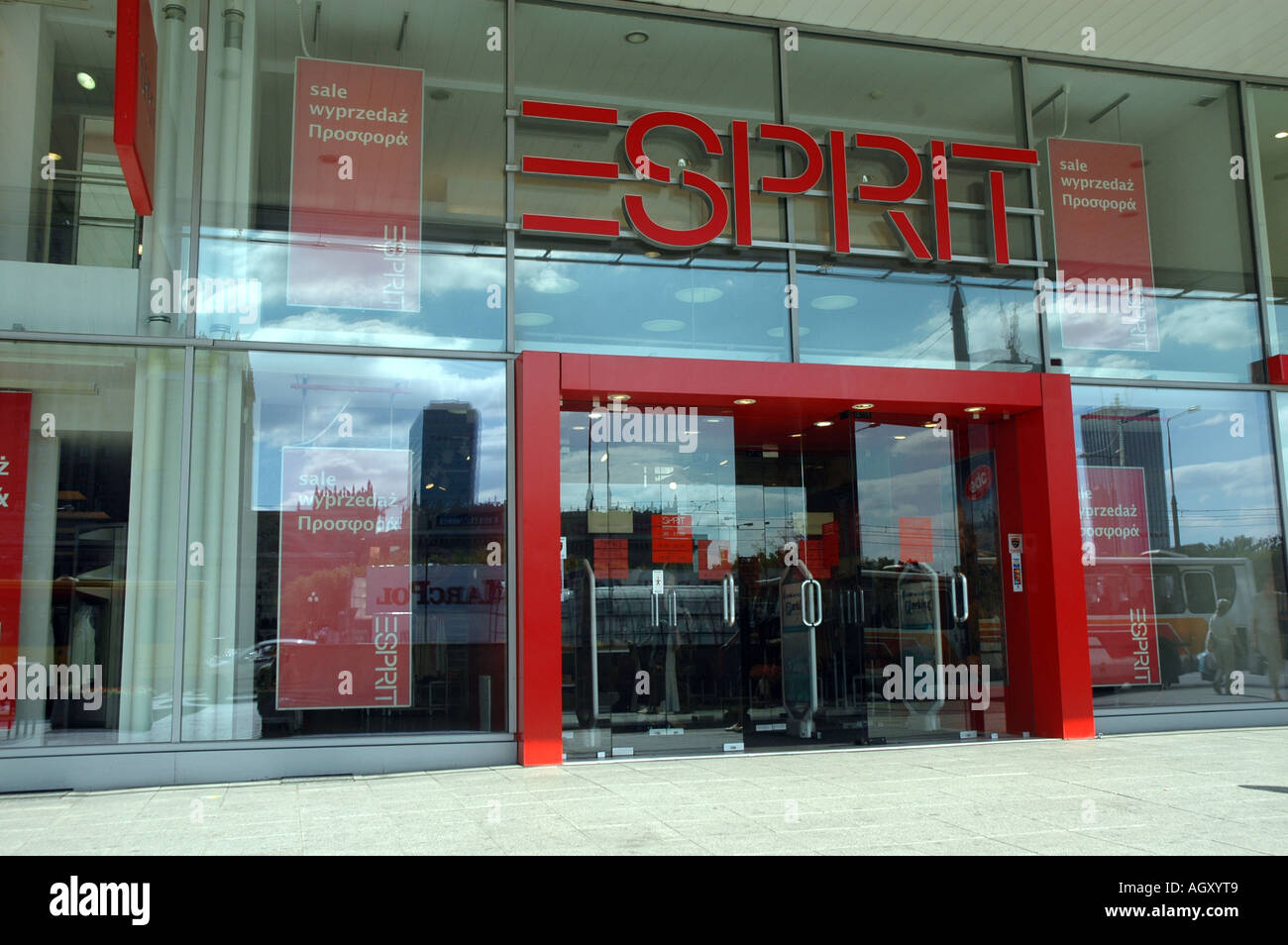 Esprit clothes hi-res stock photography and images - Alamy