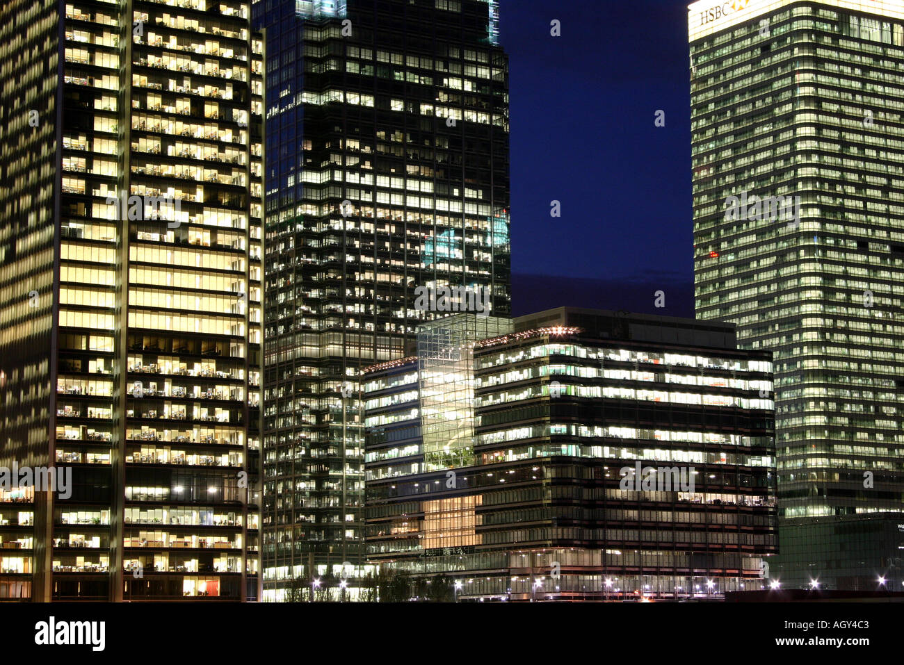 View of office buildings in Canary Wharf Stock Photo - Alamy