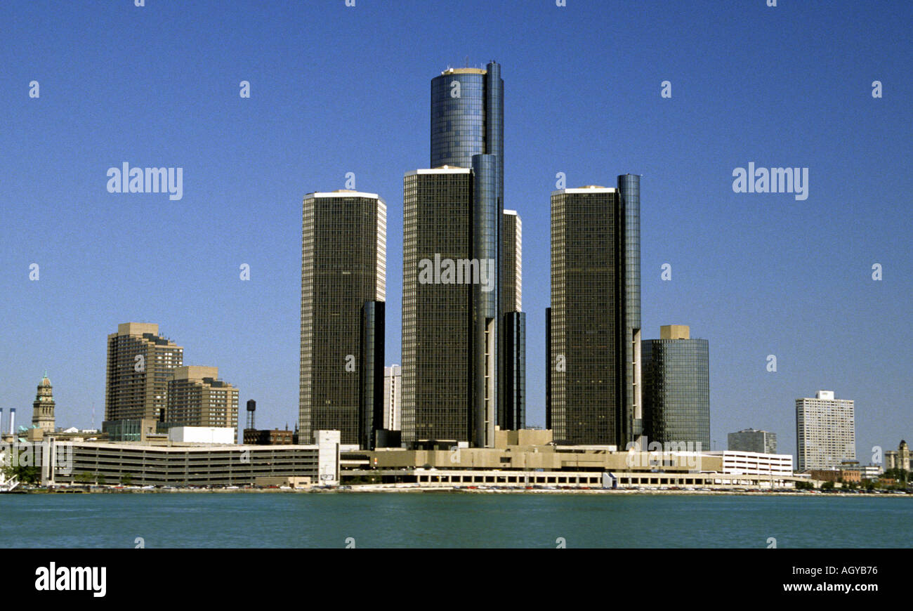 Detroit Michigan skyline on the Detroit River with the General Motor world headquarters in view in the Rennasaunce Center Stock Photo