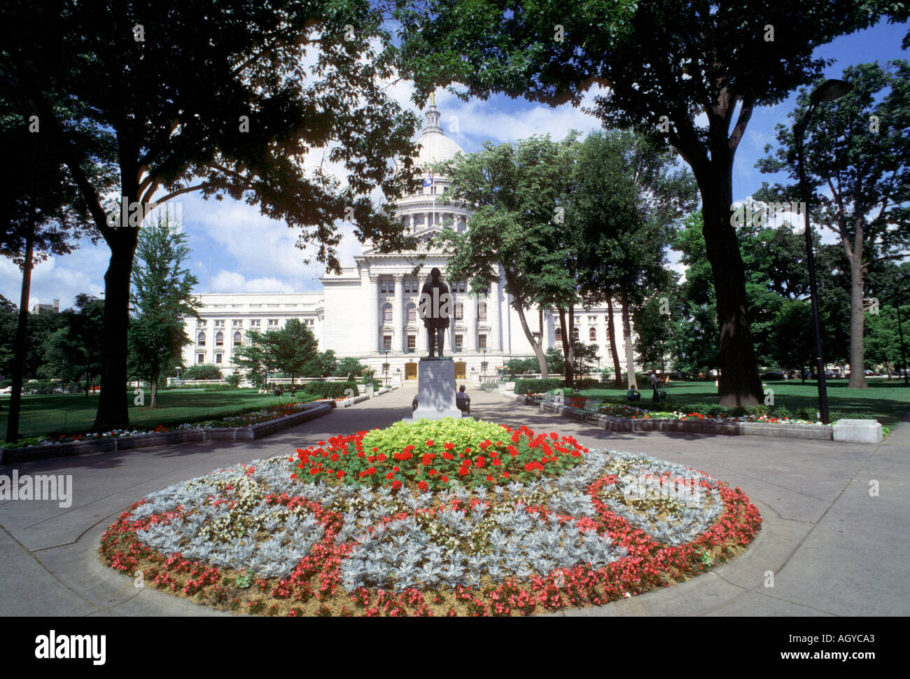 Madison wisconsin state capitol statue hires stock photography and
