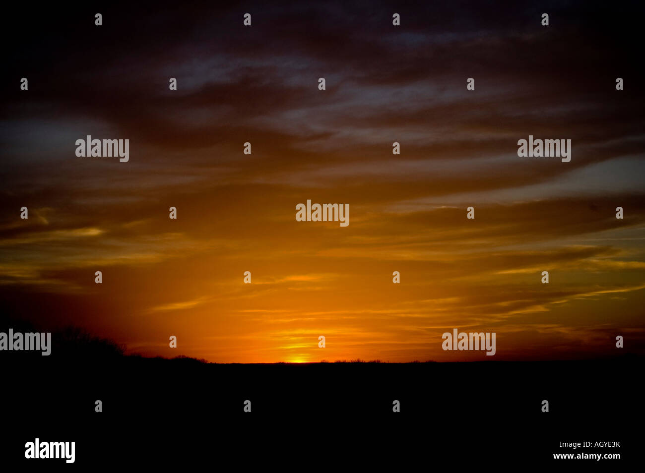 Beautiful sunset orange clouds hi-res stock photography and images - Alamy