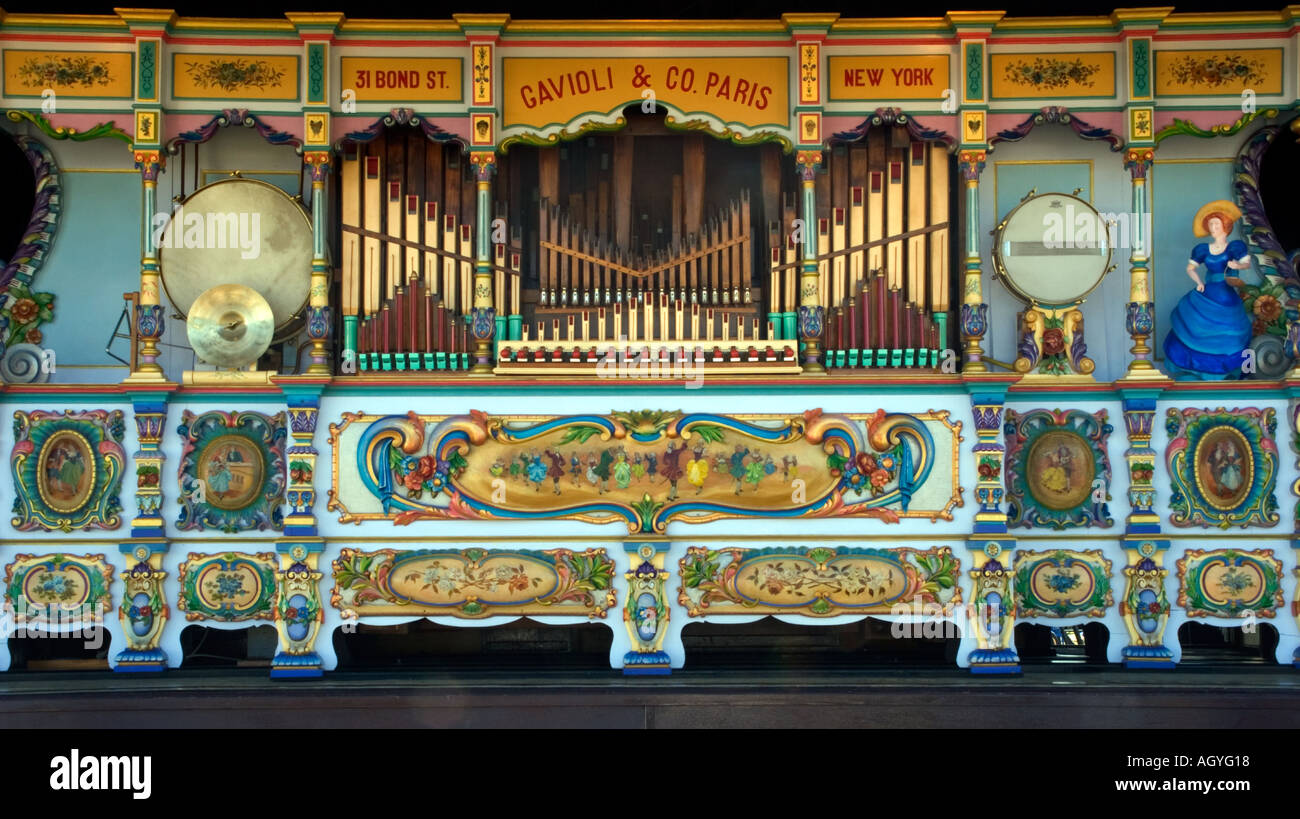 89 Key Gavioli Fair Organ Stock Photo - Alamy