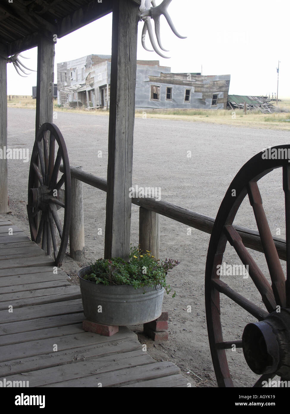 American old west town hi-res stock photography and images - Alamy