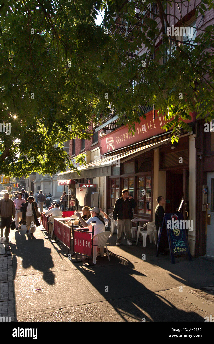 Greenwich Village Bistro in Father Demo Square, Greenwich Village (West Village), Manhattan, NYC, New York City, USA Stock Photo