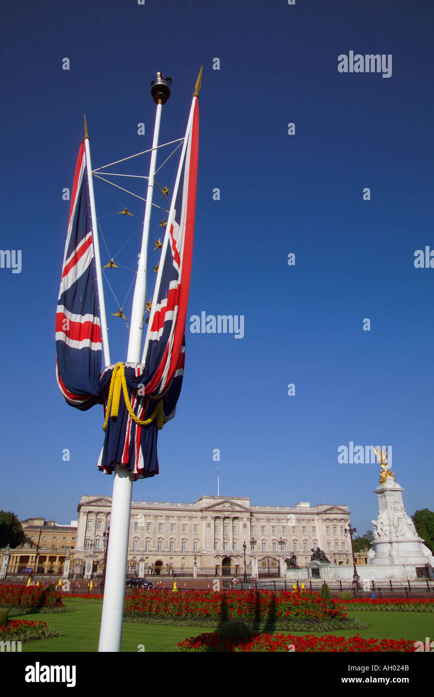UK, England, London, Buckingham Palace, Queen Victoria Memorial Stock Photo