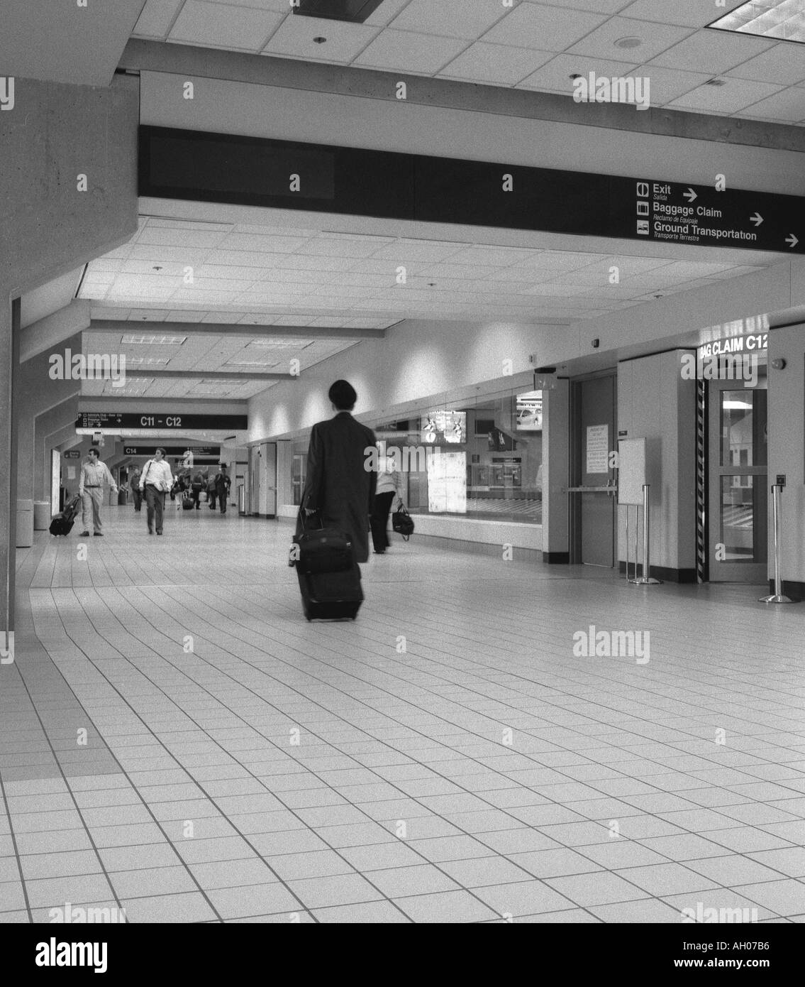 Working pilot Black and White Stock Photos & Images - Alamy