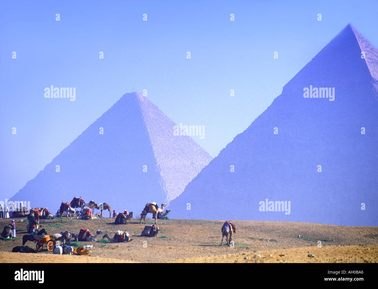 EGYPT CAIRO GIZA THE PYRAMIDS Stock Photo - Alamy