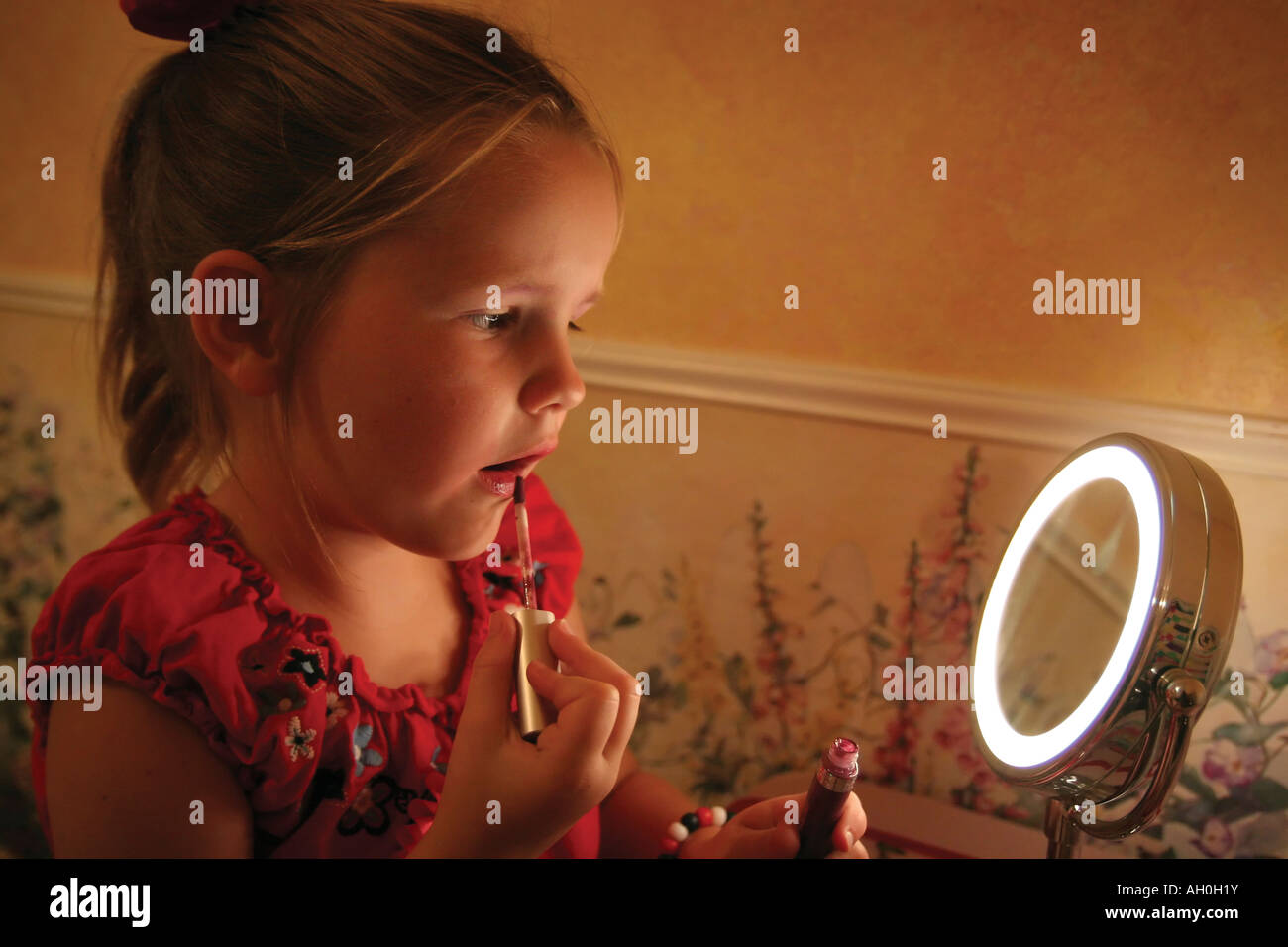 little girl makeup mirror