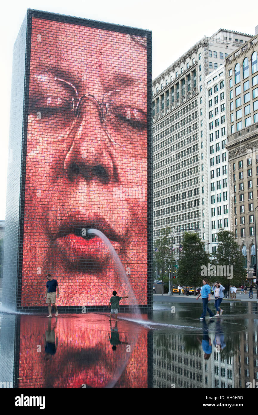 ILLINOIS Chicago Crown Fountain in Millennium Park faces on giant video