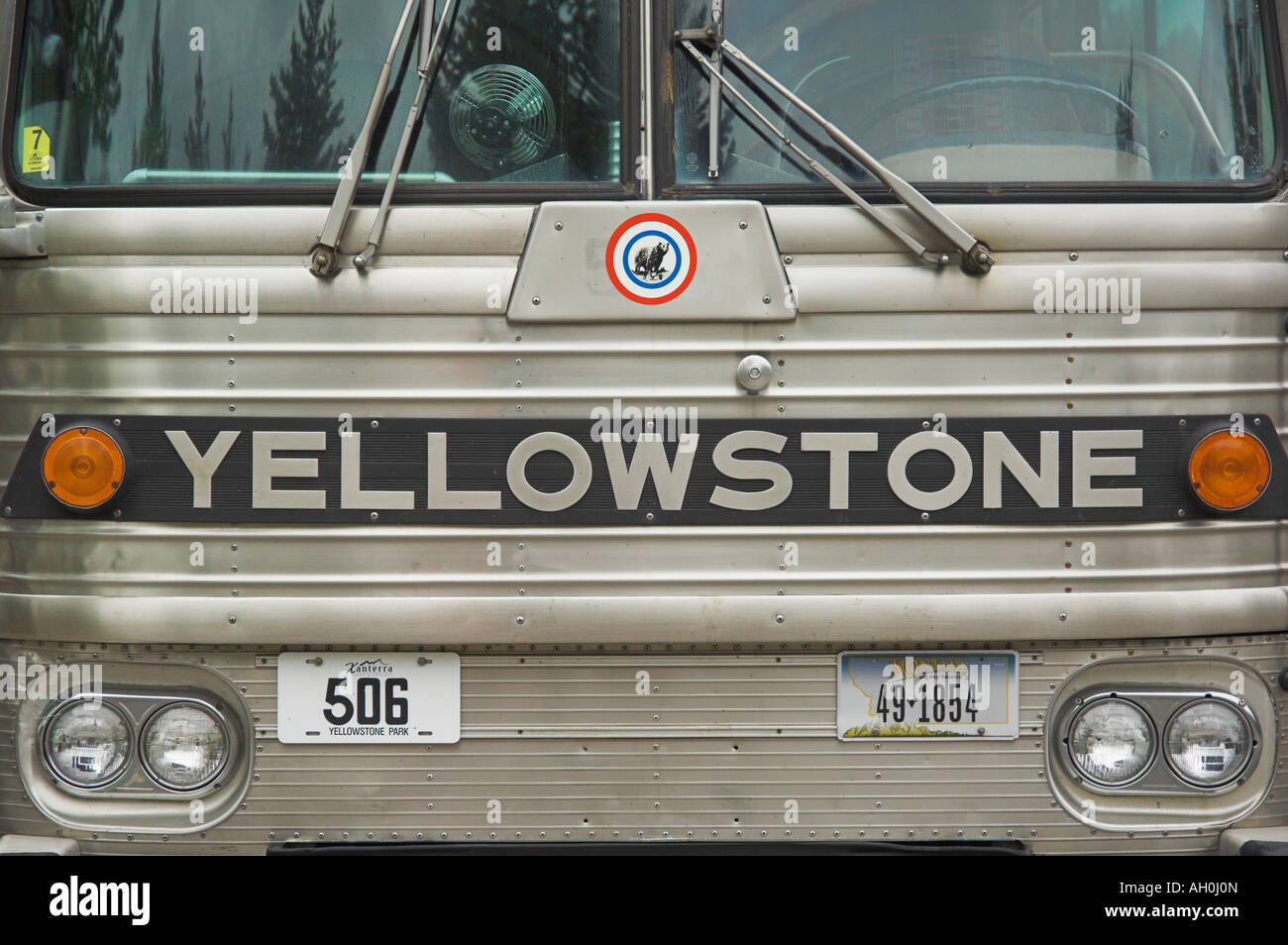 Bus grill hi-res stock photography and images - Alamy