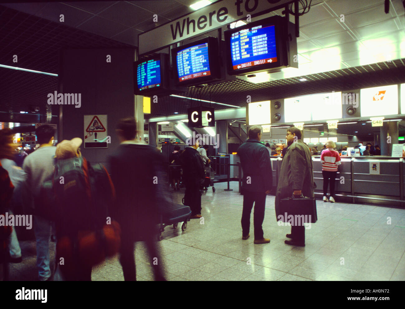 Heathrow Airport Terminal Building Check In Desks Stock Photo Alamy
