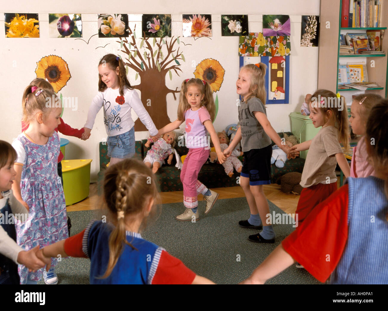 nursery school children dancing Stock Photo - Alamy
