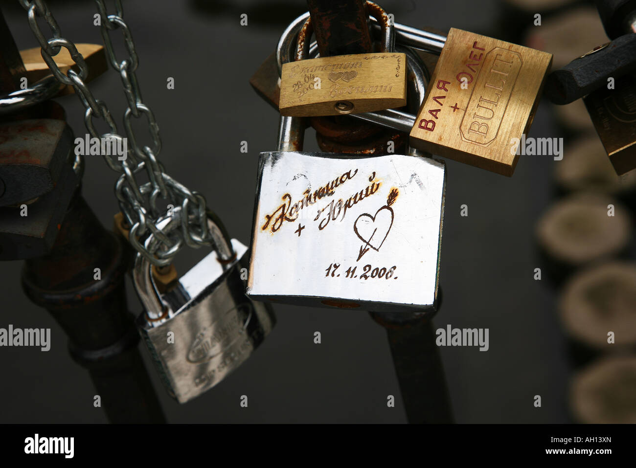 riga-lock-padlock-bridge-padlock-s-latvia-padlocks-stock-photo-alamy