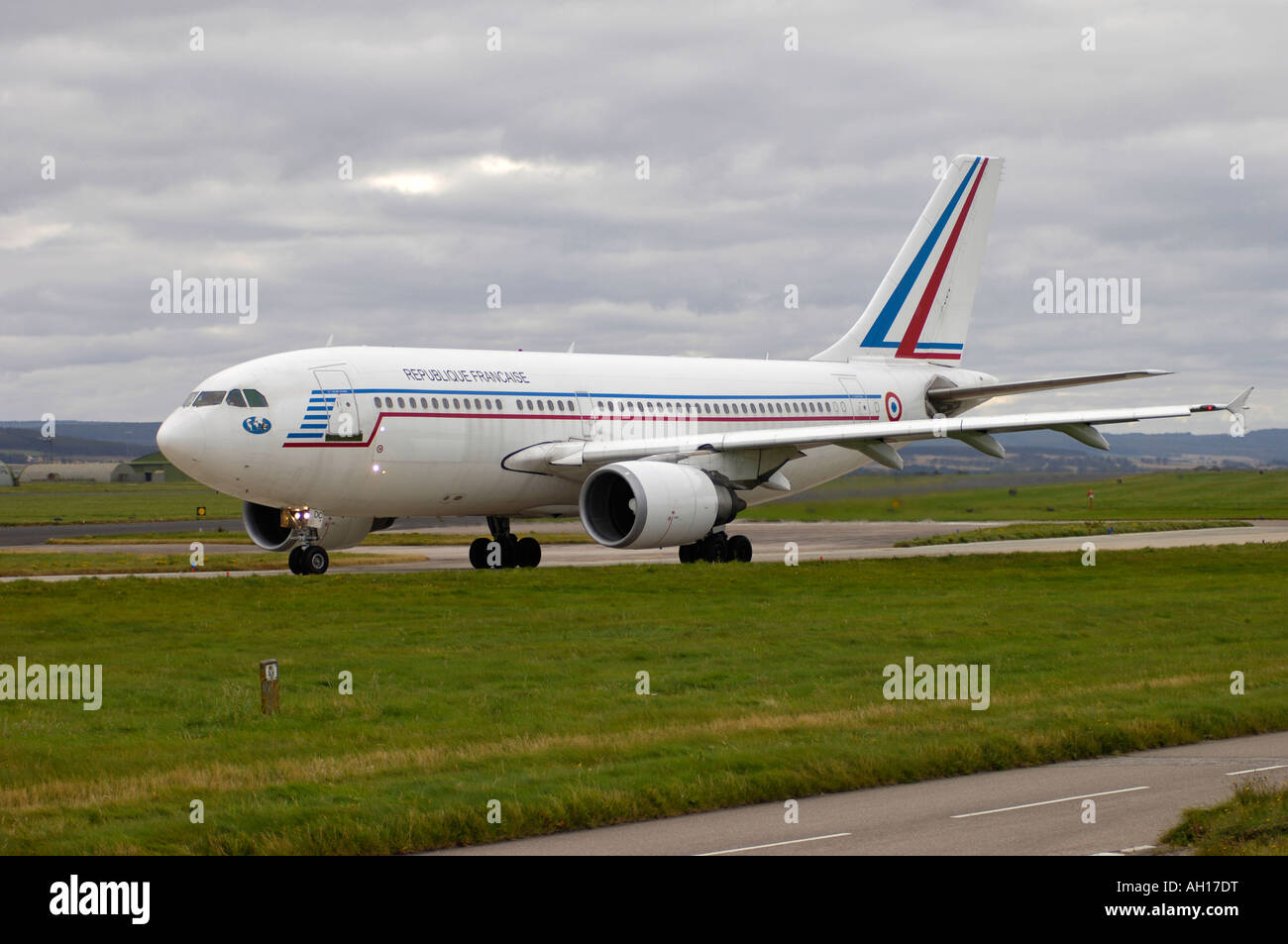 French Airbus 310-340 Based at Charles de Gaulle (Roissy) Twin Engine Airliner Built by The Airbus Consortium Stock Photo
