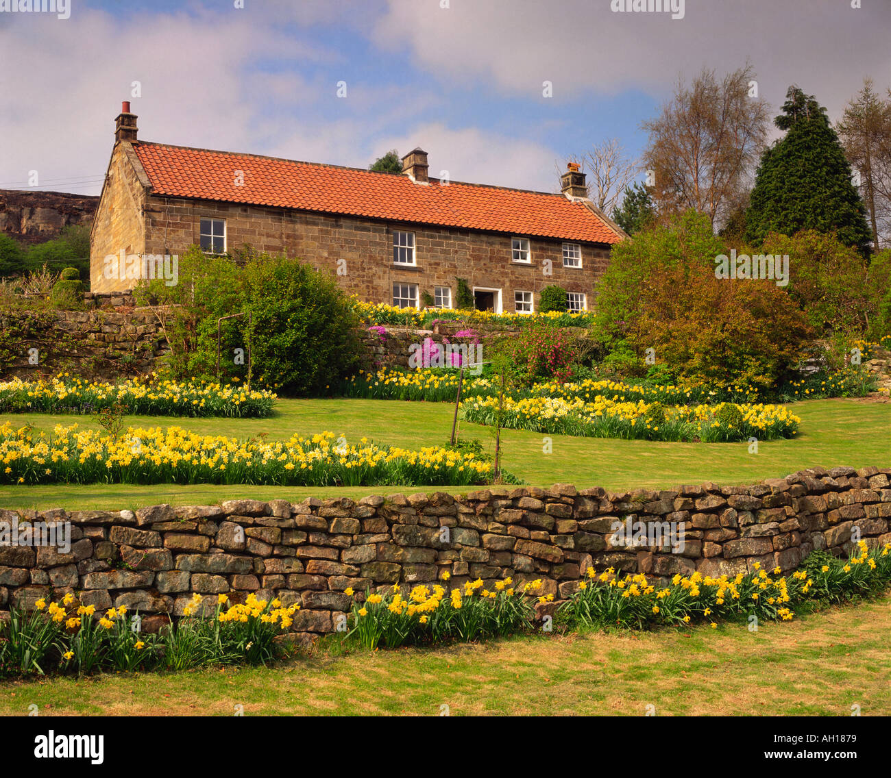 Glaisdale spring hires stock photography and images Alamy