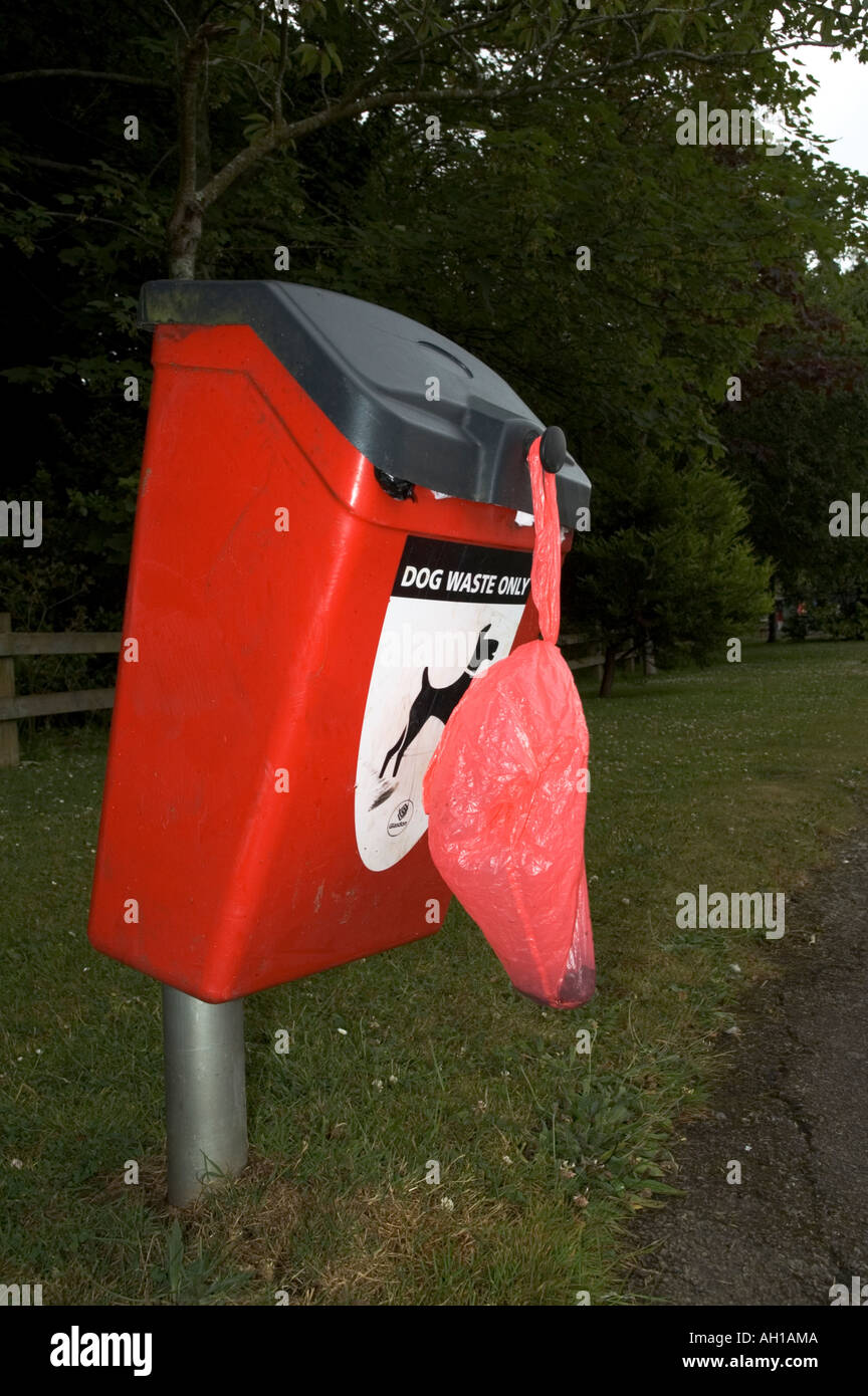 Dog Waste Bag Bin Stock Photos & Dog Waste Bag Bin Stock Images Alamy