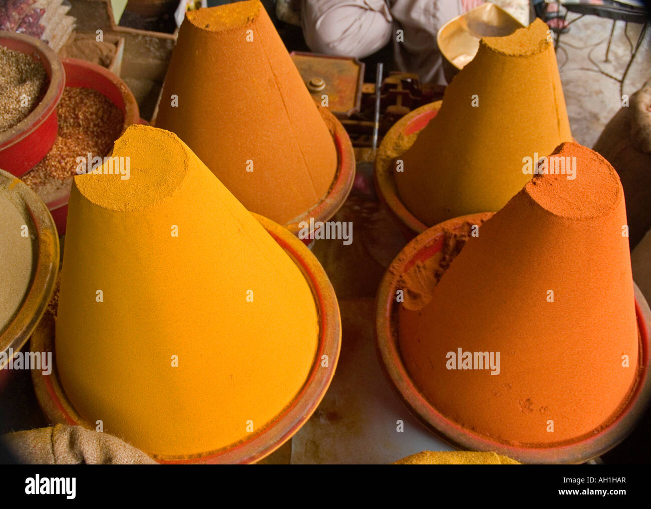 Pakistan spice market hires stock photography and images Alamy