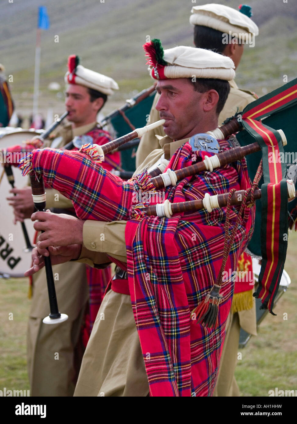 bagpipe player at the Shandur Cup Polo Festival on the Shandur Pass in Pakistan Stock Photo Alamy