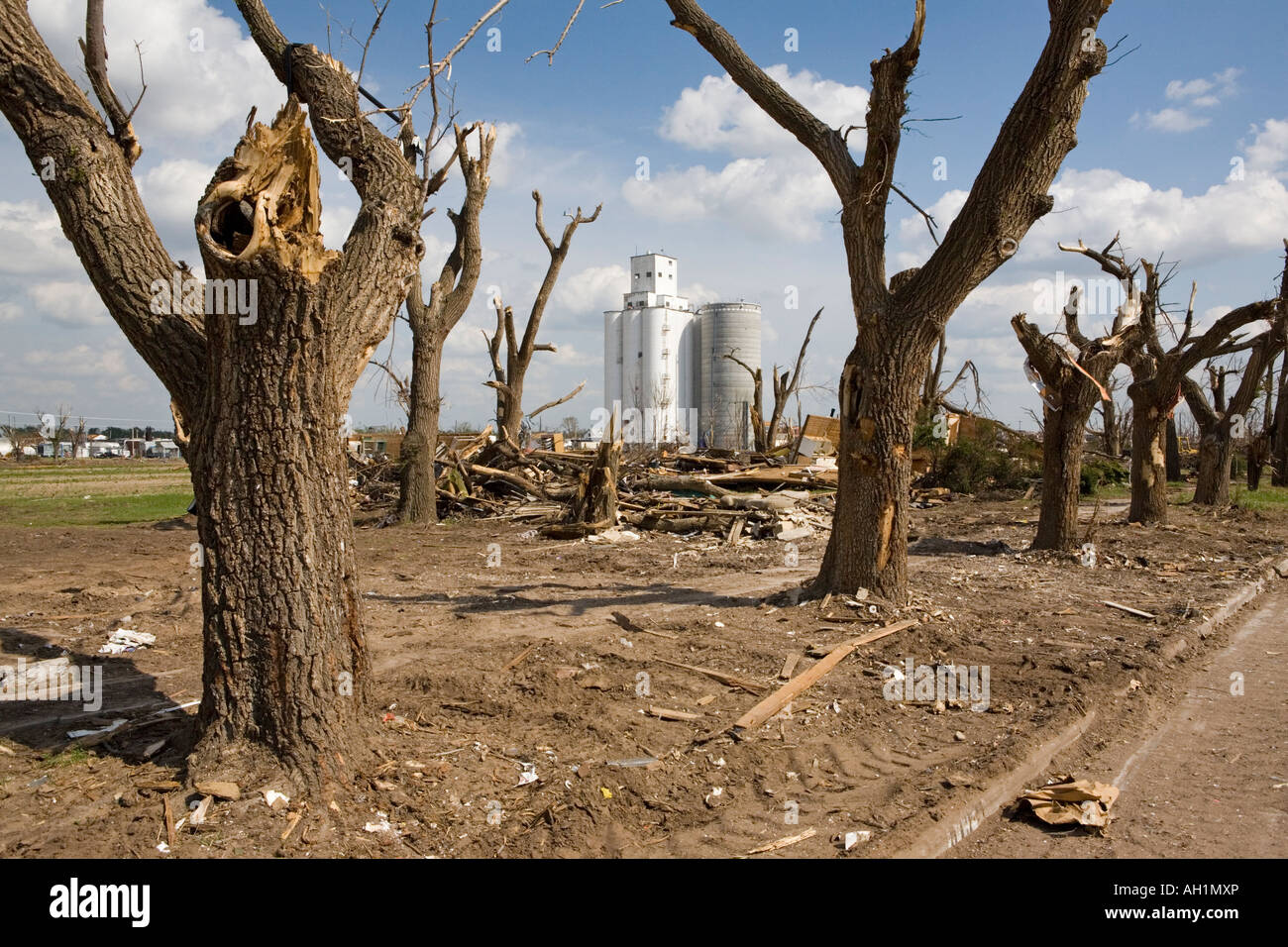 Tornado damage in Greensburg, Kansas, USA, after the huge killer tornado of May 4th 2007. Shown after a partial cleanup operation. Stock Photo