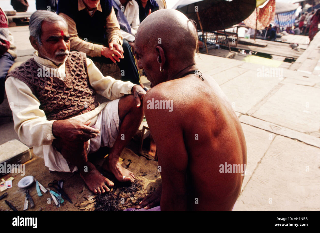 Hare krishna group hi-res stock photography and images - Alamy